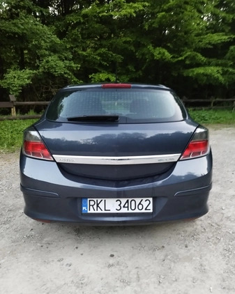 Opel Astra cena 16000 przebieg: 164000, rok produkcji 2009 z Kolbuszowa małe 46